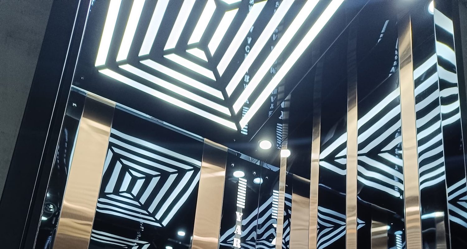 Lazer kesim LED aydınlatmalı kabin tavanı